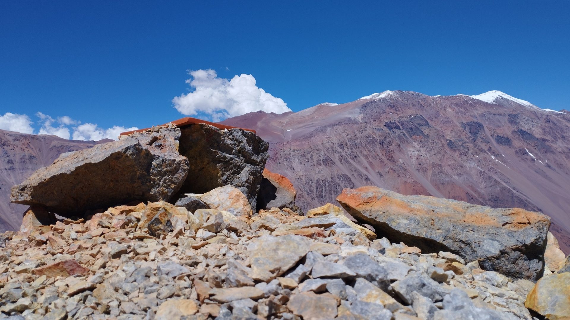 Cumbre cerro La Gitana. Juan Pablo Cabbada

