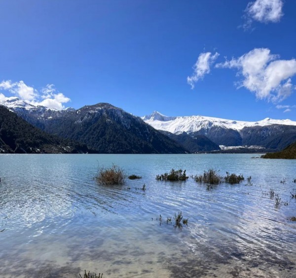 Sendero al lago Cabrera 