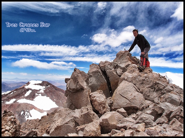 Tres Cruces Sur