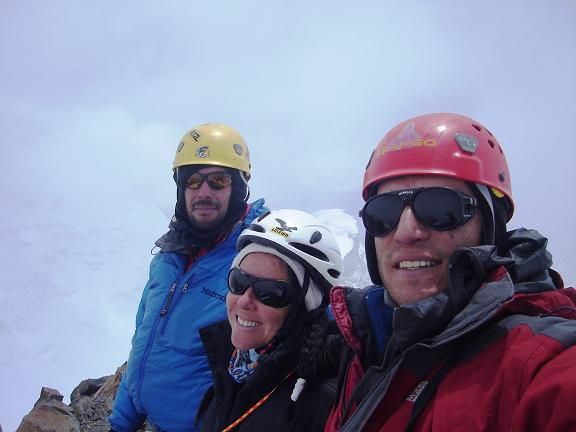 Canaleta paralela a glaciar Juncal Norte