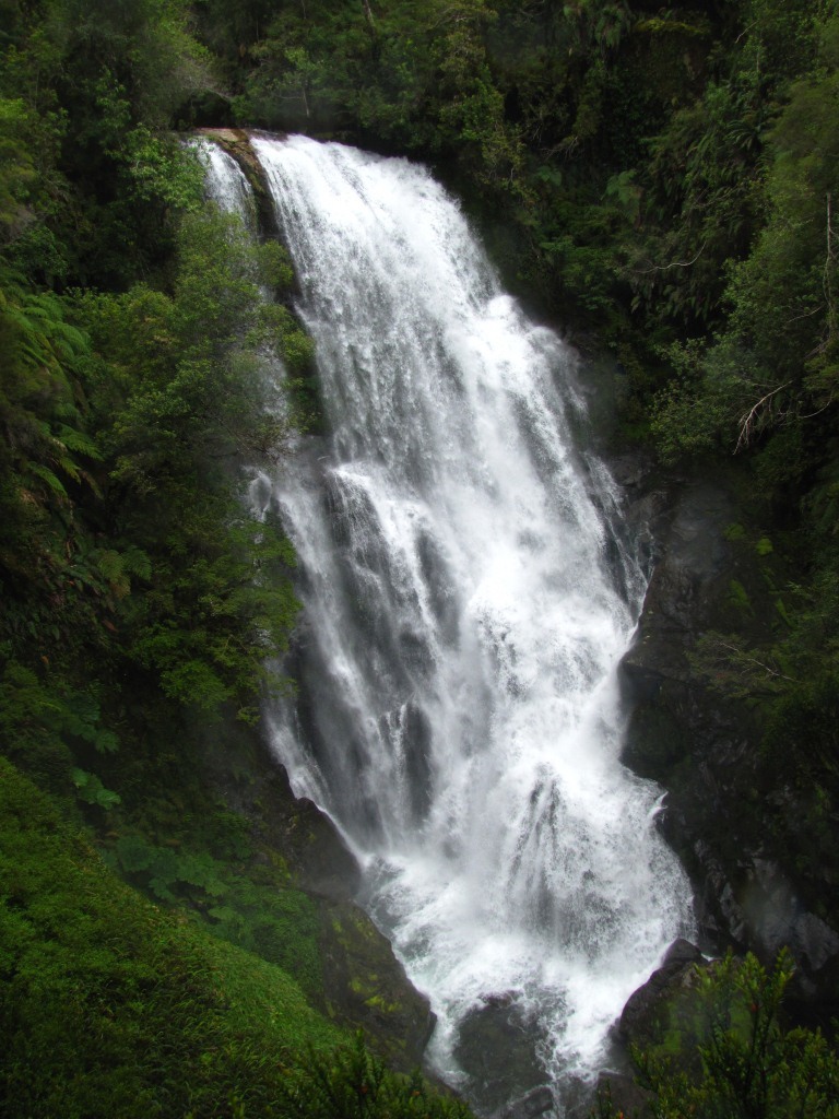Cascadas Escondidas