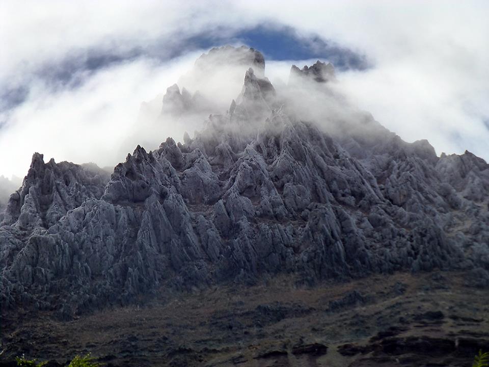 Cerro Mano Negra