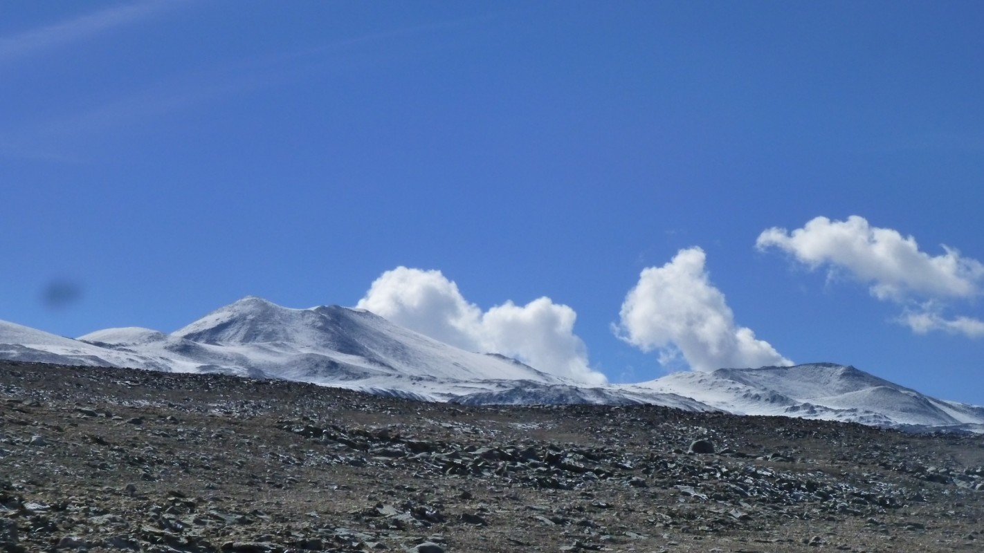 Volcán Sierra Nevada de las Lagunas Bravas - Cumbre Internacional