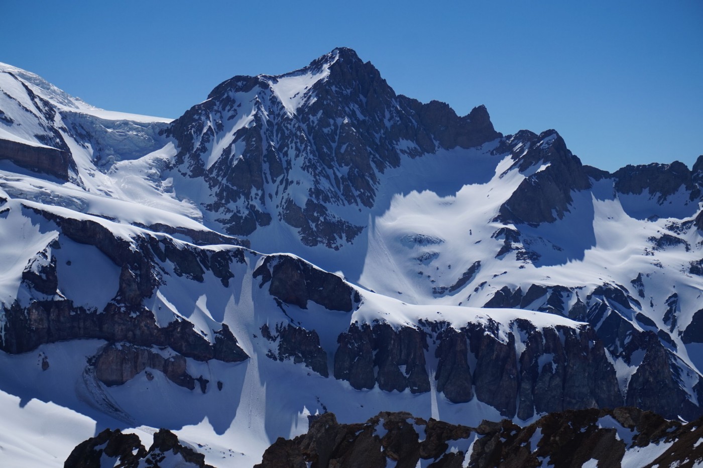 Cerro Manu Tara