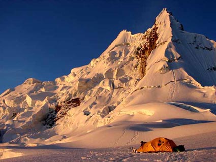 Nevado Shaqsha
