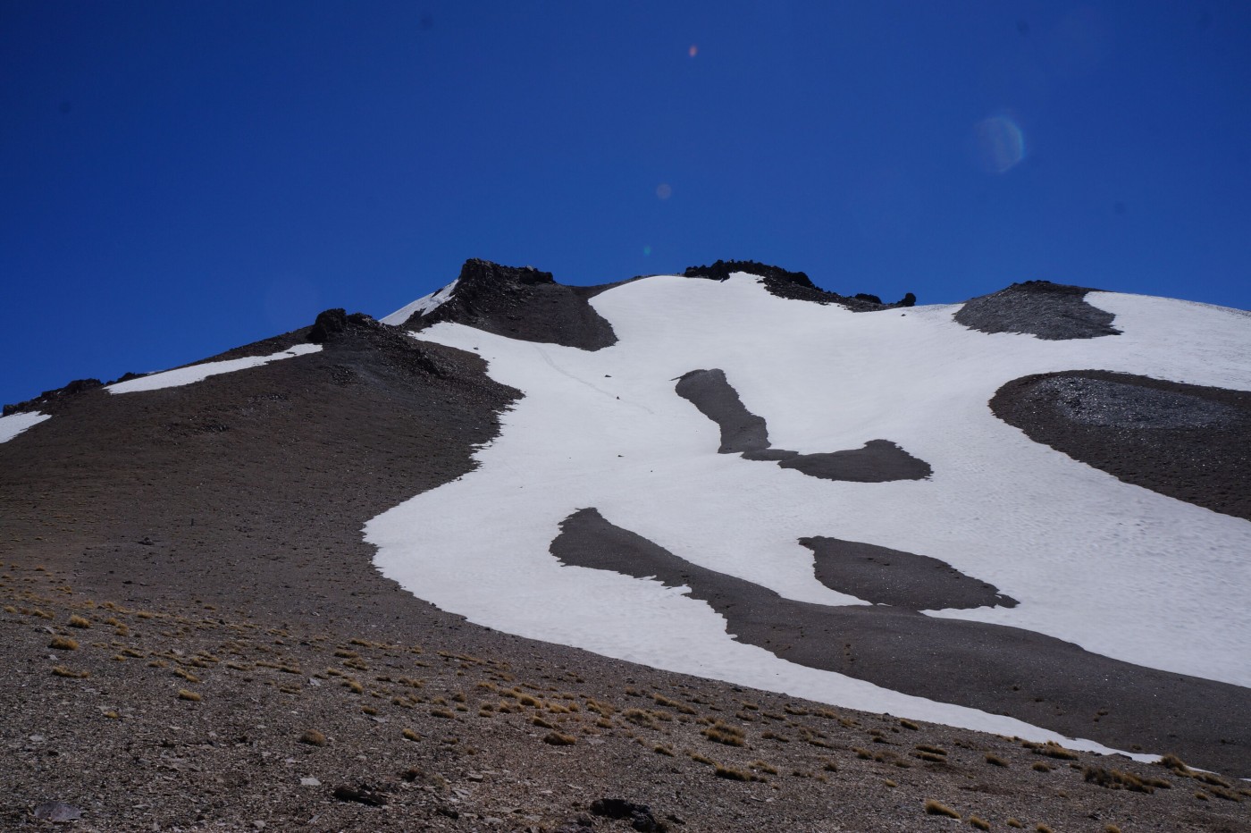 Volcán Cari-Launa