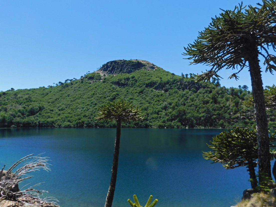 Ygül Mahuida (Vuelta del cerro)