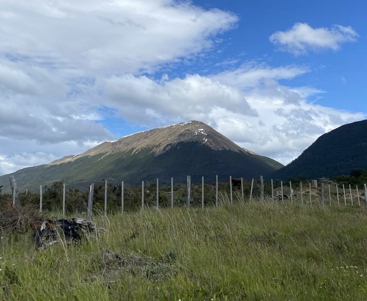 Cerro Pirámide (Navarino)