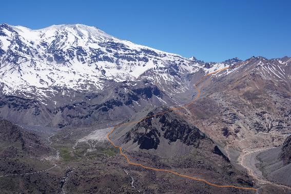 Cara norte a cumbre principal (Este)