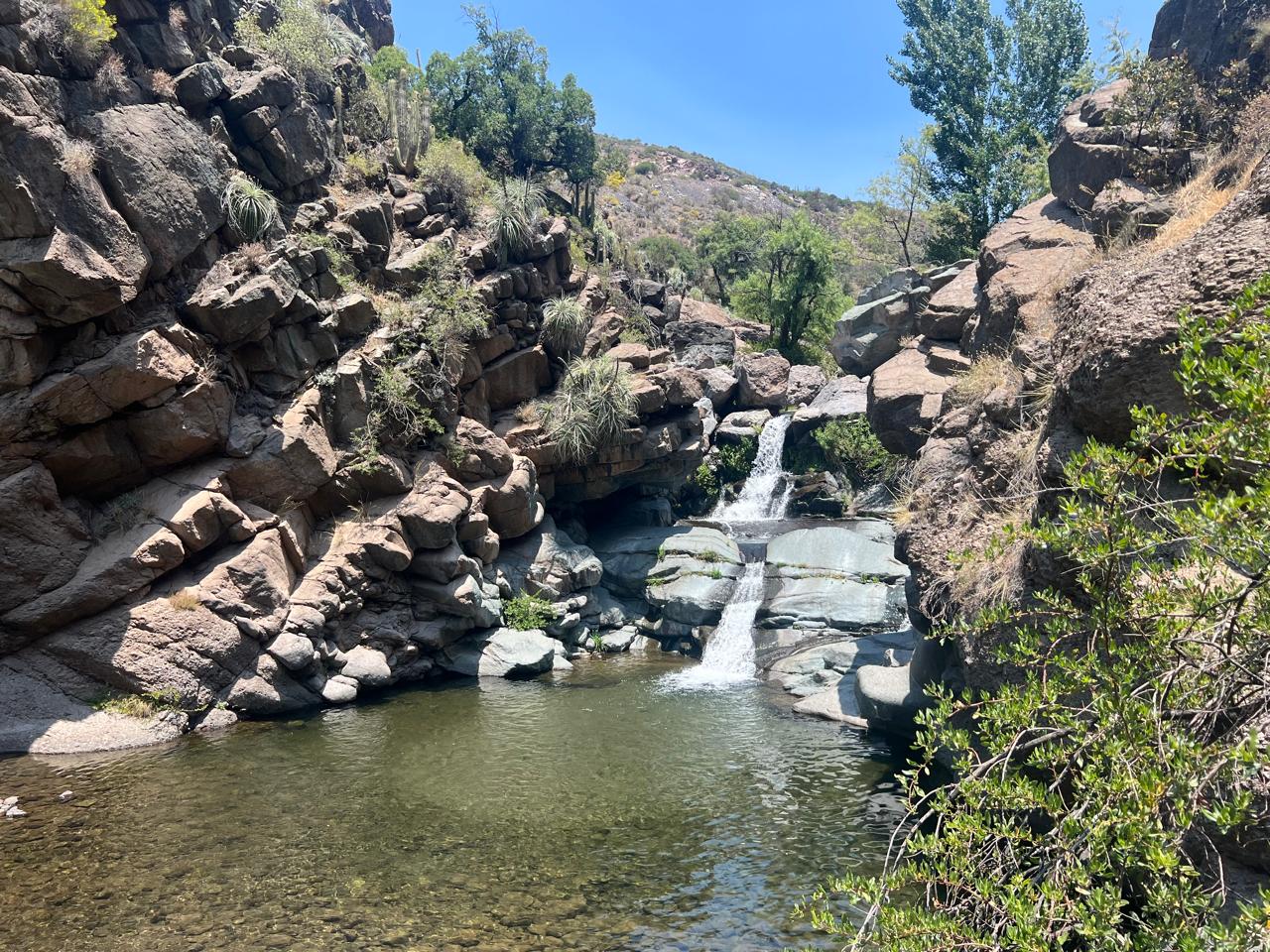 Doble Cascada - Estero El Sauce