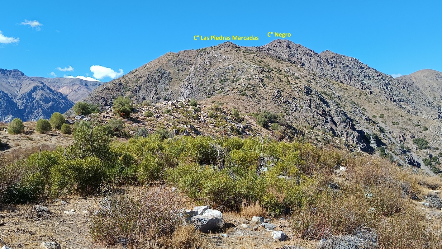 Cerro Las Piedras Marcadas