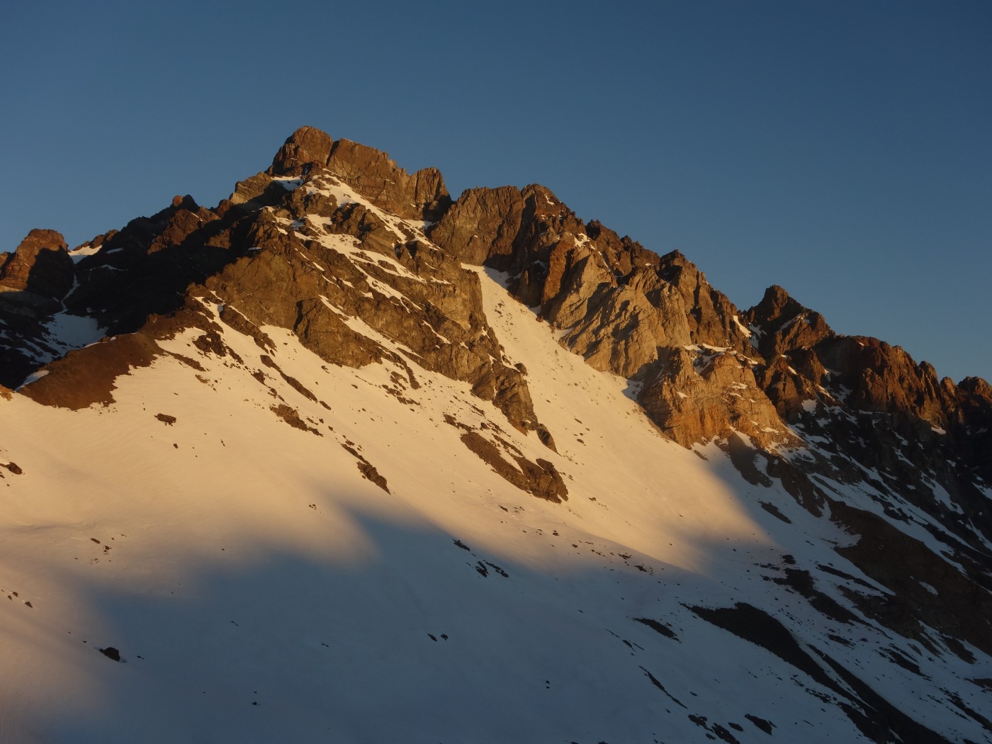 Cerro Socavones (Río de Las Leñas)