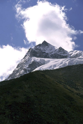 Cerro Urus Este