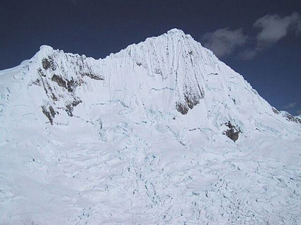 Nevado Pirámide de Garcilaso