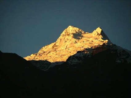 Nevado Vallunaraju