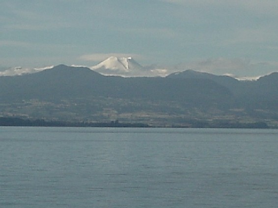 Volcán Casablanca y Lago Rupanco