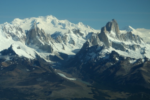 Laguna Torre y Macizo El Chalten
