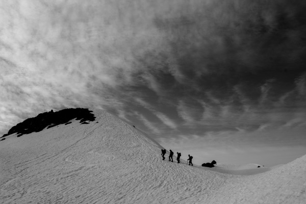 Pasos antes de llegar a la cumbre