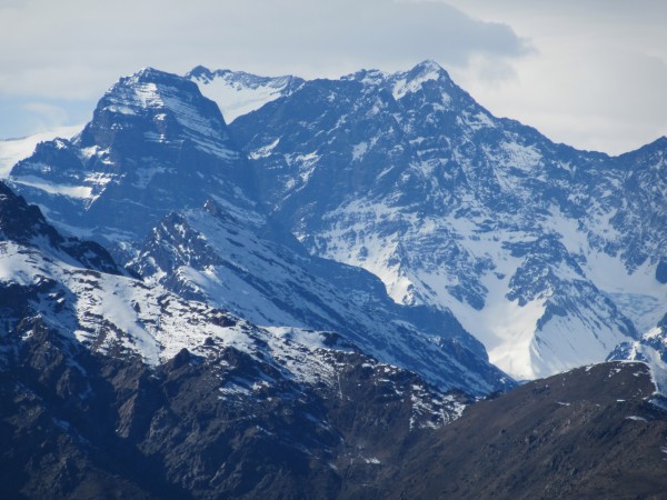 Alto de Los Leones y Juncal