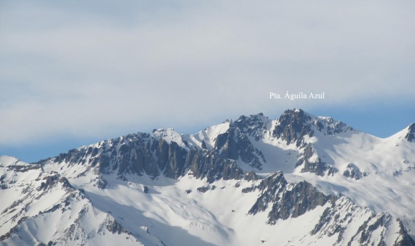 Punta Águila Azul desde Punta Sattler