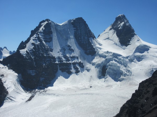Ala Izquierda y Cabeza del Cóndor