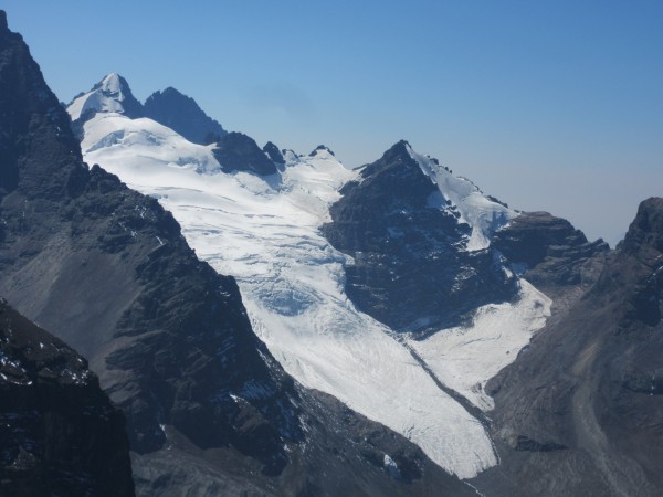 Vista a Pequeño Alpamayo