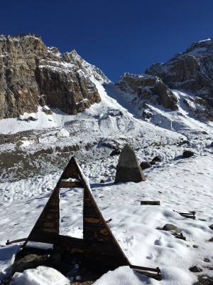 Restos del refugio ASAVA