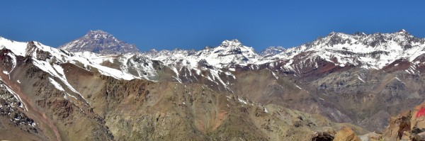 Vista del Aconcagua y Parva del Inca