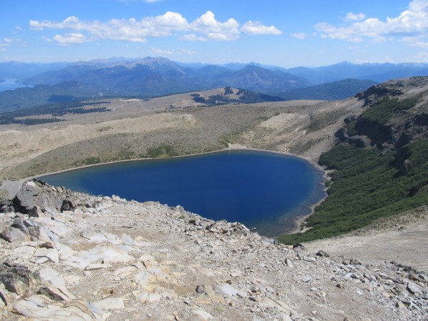 Laguna Cráter del Batea Mahuida