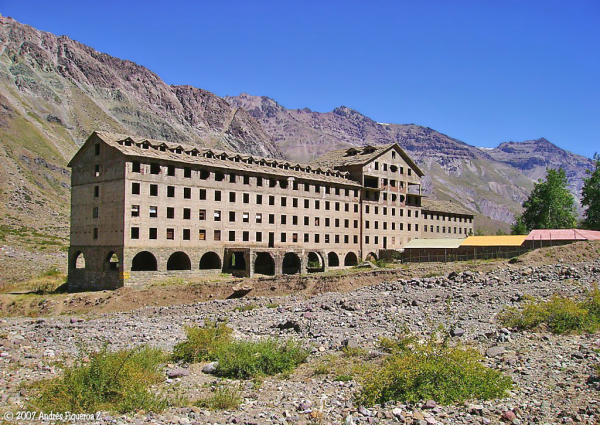 Obra gruesa del sanatorio