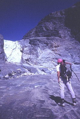 Waldo llegando al punto de nacimiento del Rio Cipreses.