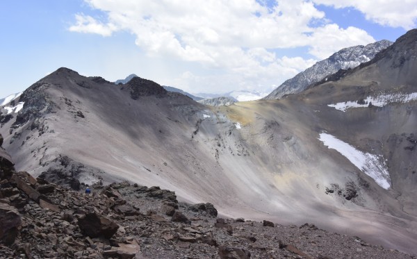 Bajando desde el Leonera hacia la Punta Hermandad