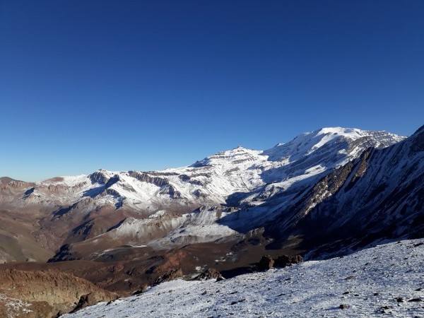 Vista al Plomo y vecinos