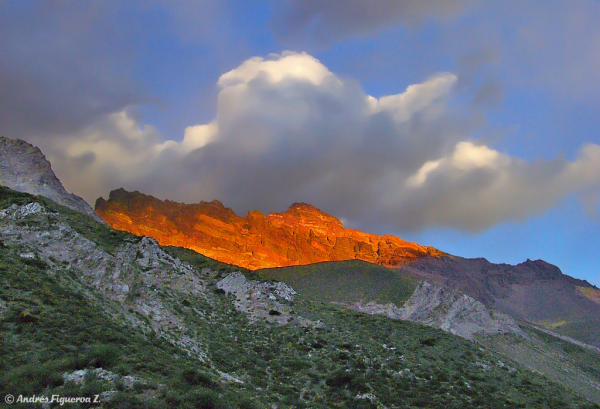 Atardecer en la cumbre occidental