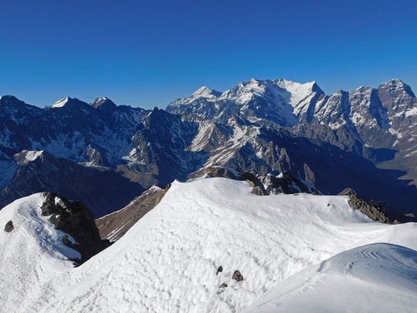 Vista hacia el Sur desde la cumbre