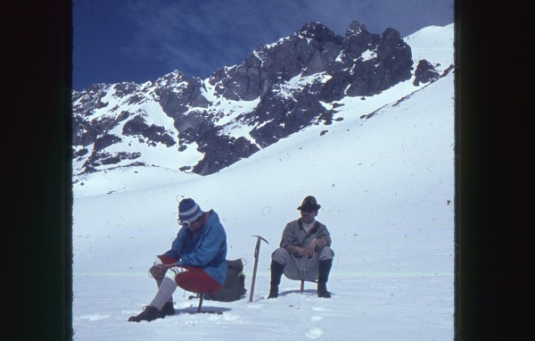 Ascenso al cerro EMA