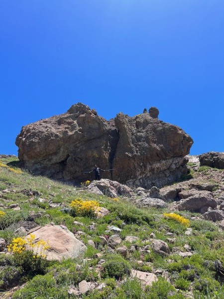 Rocas camino a la cumbre