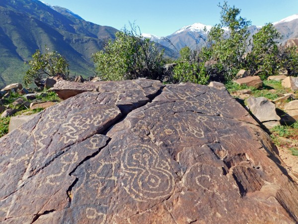 Petroglifos en la cumbre
