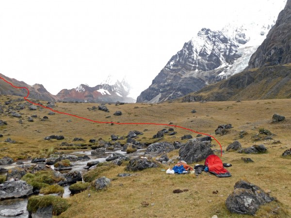 Vivac en quebrada Sarapococha Vivac en quebrada Sarapococha