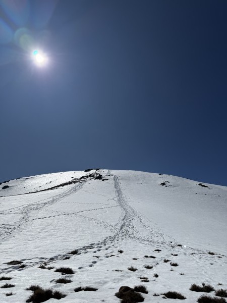 Última subida antes de la cumbre Última subida antes de la cumbre