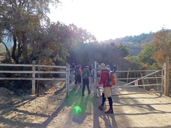 Portón al inicio de la ruta Portón al inicio de la ruta