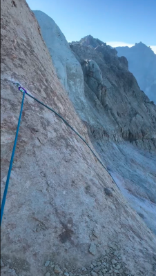 Anclajes de seguridad en zona final del Laberinto