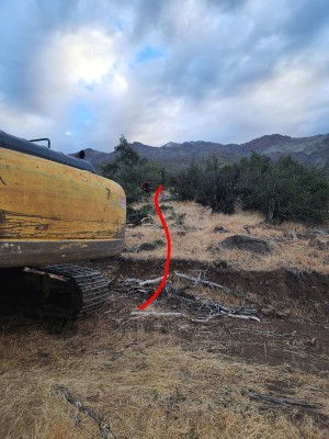 Desviación camino Foto: 2Se ve el final del camino donde hay que desviarse para subir por el filo hacia la primera meseta.Benjamin Villaleiva