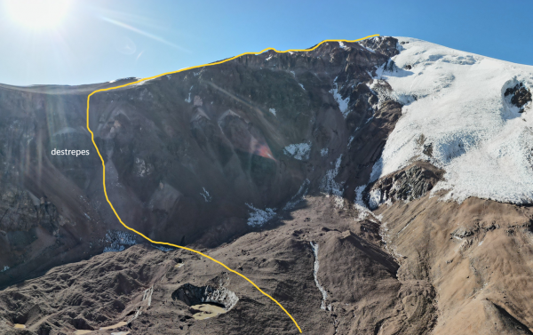 CanaletaFoto: 11Bajada por la canaleta, en la mitad se angosta bastante.Álvaro Zerené