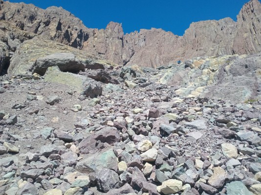 Subiendo Los Chiflones por la derecha.Foto: 7María Jesús Vergara