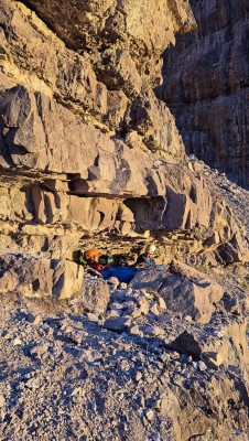 Vivac en la cueva.Foto: 9Gladys Gonzalez