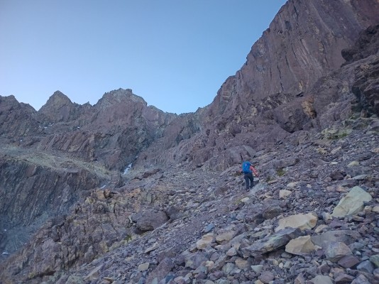 Camino hacia el circo o anfiteatro.Foto: 12María Jesús Vergara