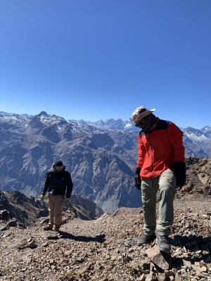 Laderas amplias y menos empinadas (Estival)Foto: 27En la foto Kevin Gonzalez y Tomás Meneses (2025)Héctor Becerra Díaz