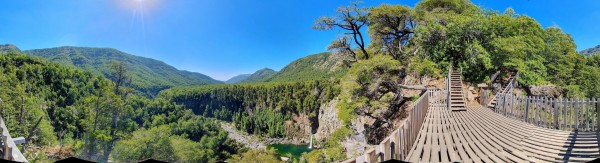 Panoramica en el Salto La LeonaFoto: 12Tomás Prado