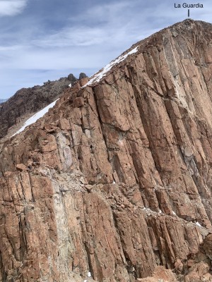Cumbre Cerro la GuardiaFoto: 24Cara Norte del Cerro la Guardia. Francisco Ampuero